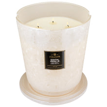 Load image into Gallery viewer, Voluspa Santal Vanille 5 Wick Hearth Candle