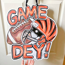 Load image into Gallery viewer, Cincinnati Bengals Game Dey Door Hanger -Who Dey Bengals