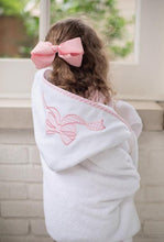 Load image into Gallery viewer, 3 Marthas Pink Bow Everykid Towel