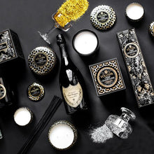 Load image into Gallery viewer, Voluspa Crisp Champagne Petite Tin Candle