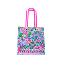 Load image into Gallery viewer, Lilly Pulitzer Market Tote, Me and My Zesty
