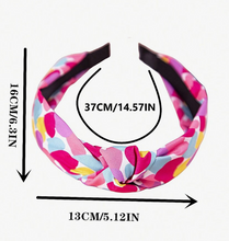 Load image into Gallery viewer, Heart Print Knot Wide Headband

